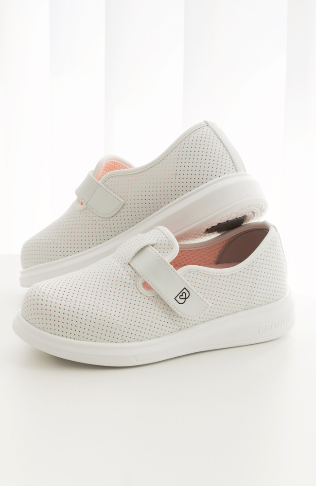 ������ ����Ŀ�� ȭ��Ʈ